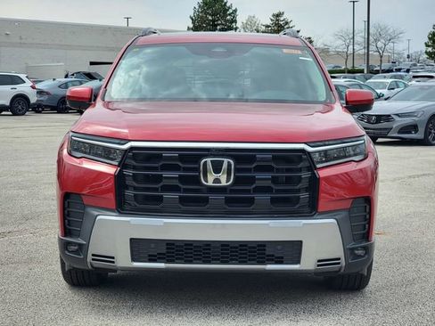 New 2026 Honda Pilot Touring image 9