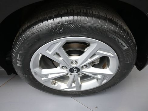 Certified 2022 Hyundai Kona SEL w/ Convenience Package FWD image 15