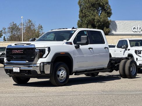 New 2026 GMC Sierra 3500 Pro RWD image 6