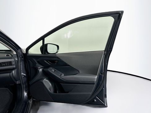 Used 2024 Subaru Crosstrek 2.0i Premium image 31