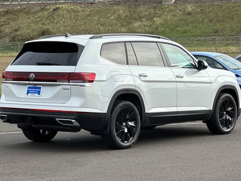 New 2026 Volkswagen Atlas SE AWD/4WD image 3