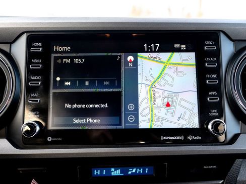 Used 2023 Toyota Tacoma TRD Off-Road image 22