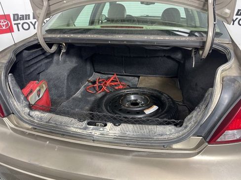 Used 2006 Ford Taurus SEL image 16