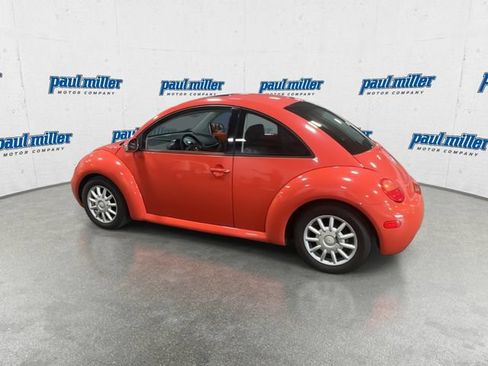Used 2004 Volkswagen Beetle GLS FWD image 8