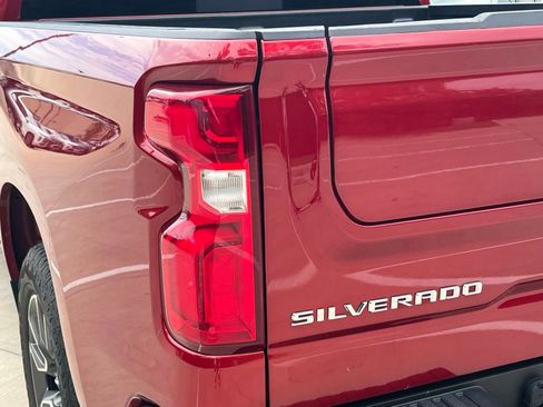 Used 2023 Chevrolet Silverado 1500 RST w/ Convenience Package II AWD/4WD image 13