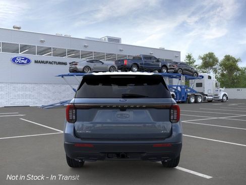 New 2026 Ford Explorer Active AWD/4WD image 5
