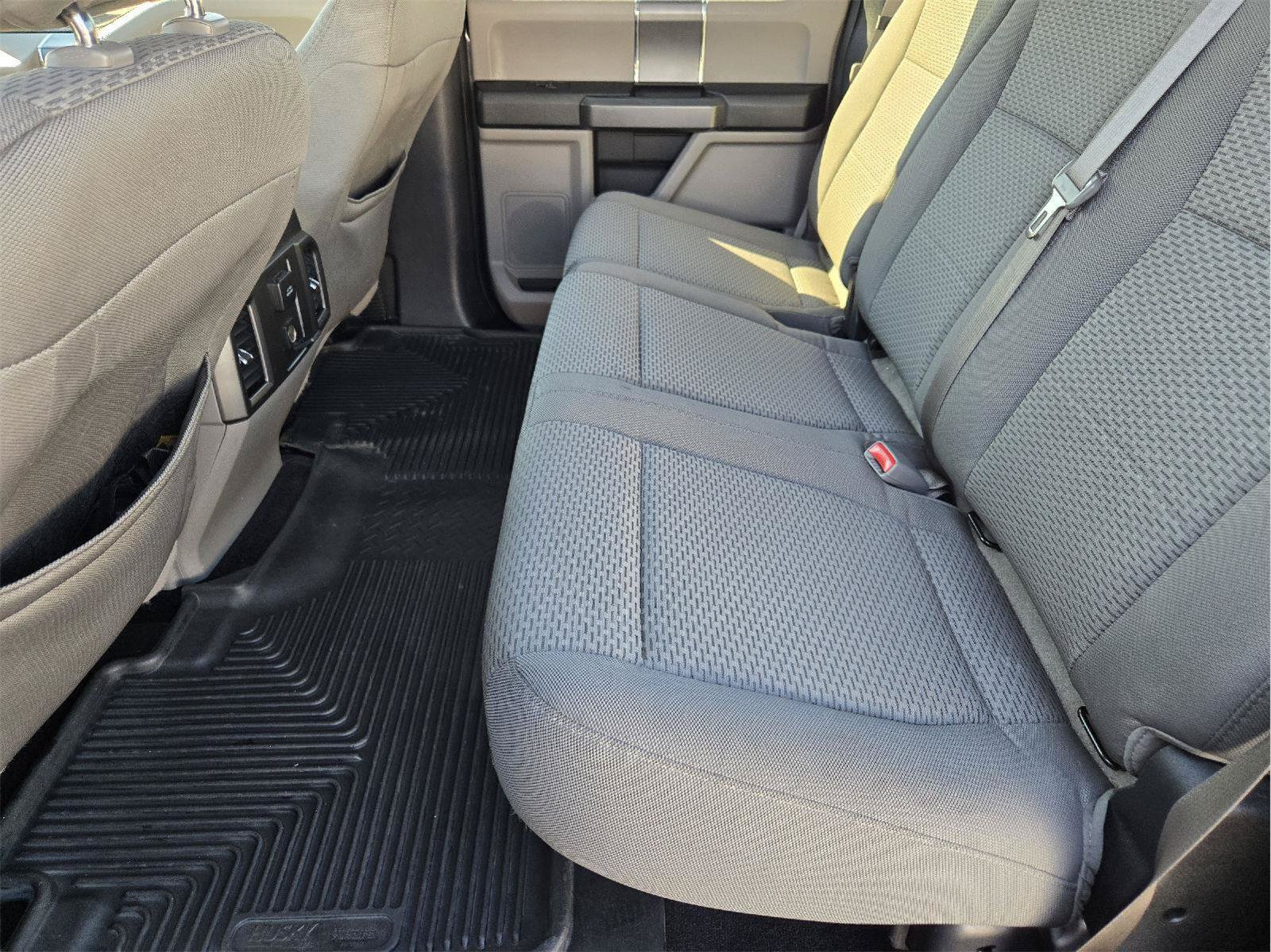 Used 2015 Ford F150 XLT w/ Equipment Group 302A Luxury RWD image 29