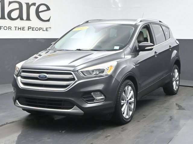 Used 2017 Ford Escape Titanium FWD image 7