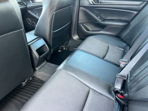 Used 2022 Honda Accord Sport image 5