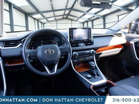 Used 2019 Toyota RAV4 Adventure AWD/4WD image 17