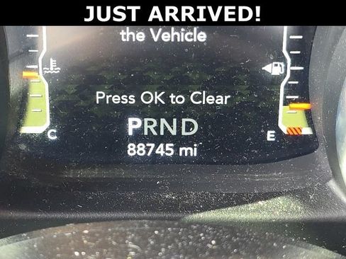 Used 2021 Jeep Wrangler Unlimited Sahara AWD/4WD image 20