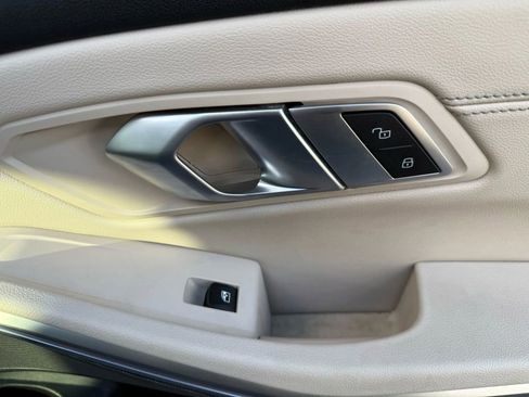 Used 2022 BMW M340i xDrive w/ Premium Package image 22