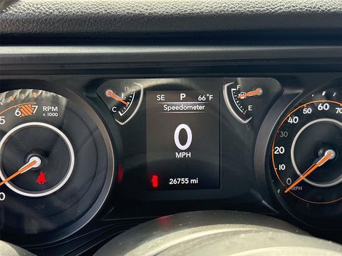 Used 2025 Jeep Wrangler Unlimited Sport AWD/4WD image 10