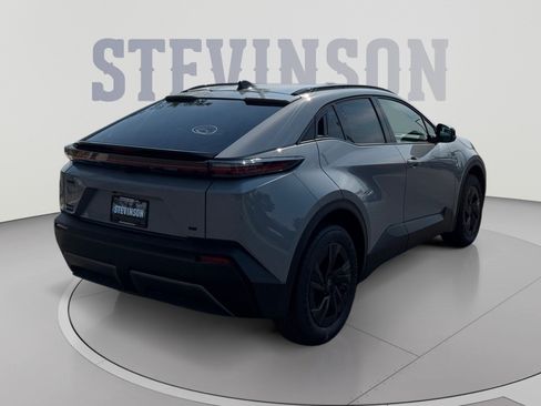 New 2026 Toyota C-HR AWD/4WD image 5