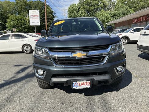 Used 2017 Chevrolet Colorado LT w/ LT Convenience Package AWD/4WD image 2
