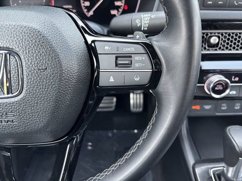 Used 2025 Honda Civic Sport image 15