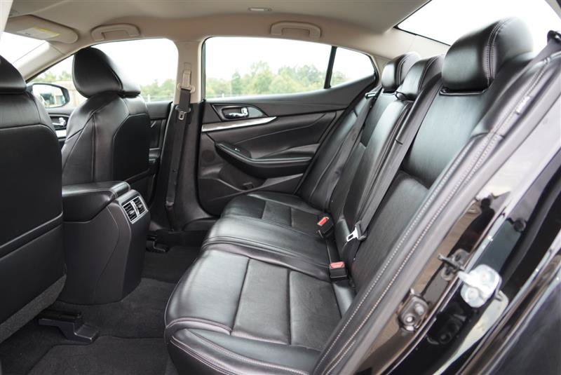 Used 2021 Nissan Maxima 3.5 SV w/ Floor Mat Group FWD image 68
