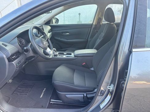 Used 2025 Nissan Sentra SV FWD image 24