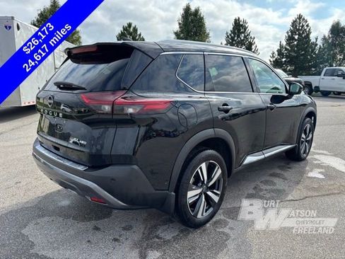 Used 2023 Nissan Rogue SL w/ SL Premium Package image 6