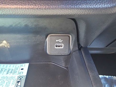 Certified 2025 Honda HR-V Sport image 16