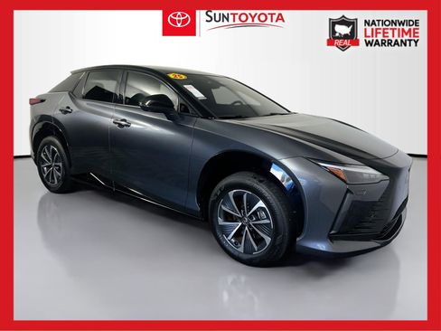Used 2023 Lexus RZ 450e Premium image 1