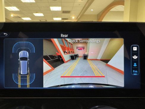 Certified 2024 Mercedes-Benz GLB 250 image 13