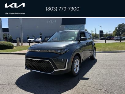 New 2025 Kia Soul LX