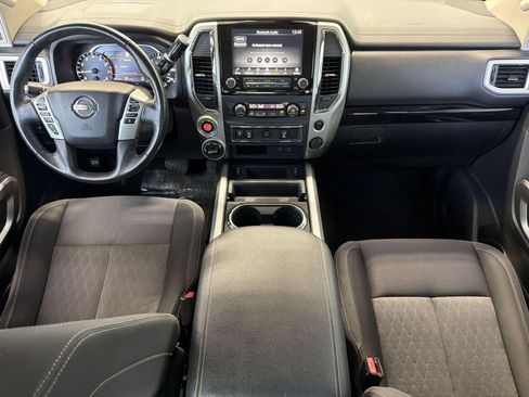 Used 2021 Nissan Titan SV w/ SV Convenience Package AWD/4WD image 16