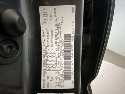 Used 2015 Toyota Tacoma PreRunner image 26