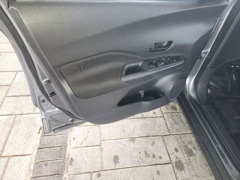 Certified 2024 Nissan Kicks S FWD image 27