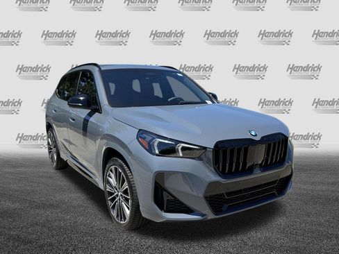New 2026 BMW X1 xDrive28i w/ Technology Package AWD/4WD image 2