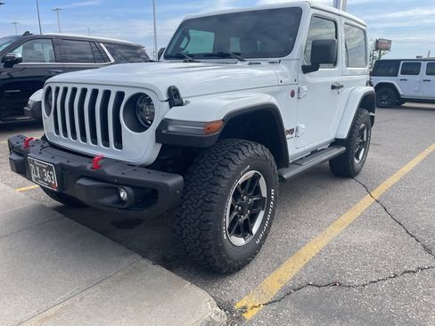 Used 2021 Jeep Wrangler Rubicon w/ Steel Bumper Group AWD/4WD image 7