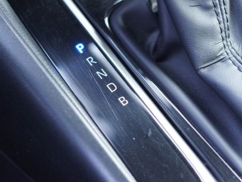 Certified 2024 Toyota Corolla SE image 30