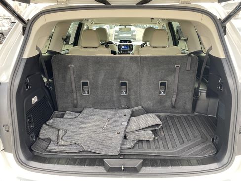 Used 2019 Subaru Ascent Limited w/ Popular Package #2A image 35