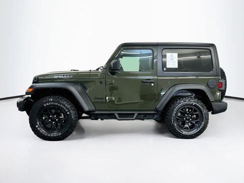 Used 2022 Jeep Wrangler Sport AWD/4WD image 4