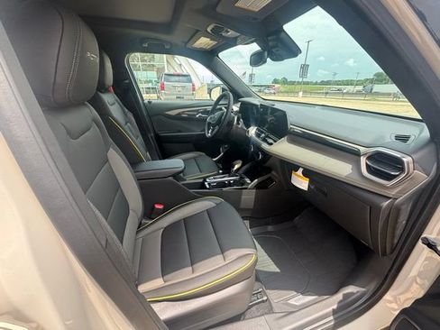 New 2026 Chevrolet TrailBlazer ACTIV w/ Convenience Package FWD image 16