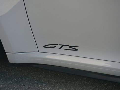 Certified 2023 Porsche 911 Targa 4 GTS AWD/4WD image 28