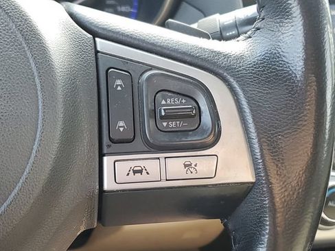 Used 2016 Subaru Outback 2.5i Limited AWD/4WD image 28