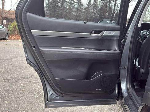 Used 2023 Hyundai Palisade SEL w/ Cargo Package image 24