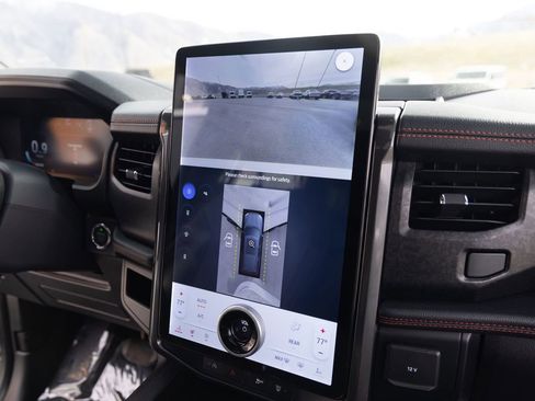 Used 2024 Ford Expedition Max Limited image 27