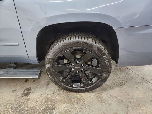 Used 2016 Chevrolet Suburban LTZ image 44