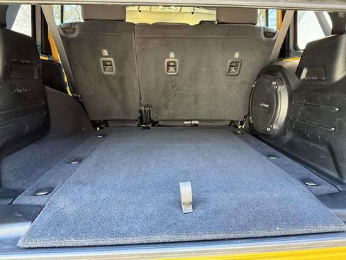 Used 2020 Jeep Wrangler Unlimited Rubicon AWD/4WD image 11