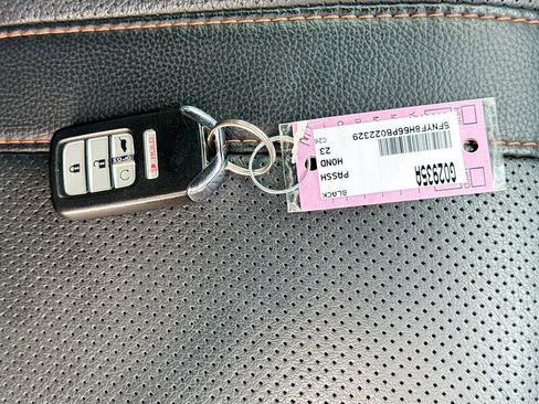 Used 2023 Honda Passport TrailSport image 39