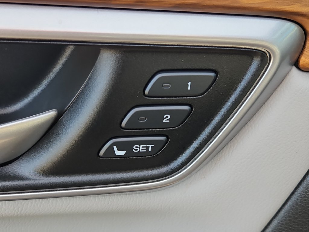 Used 2017 Honda CR-V EX-L image 19