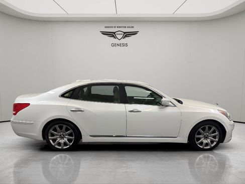 Used 2011 Hyundai Equus Ultimate RWD image 6