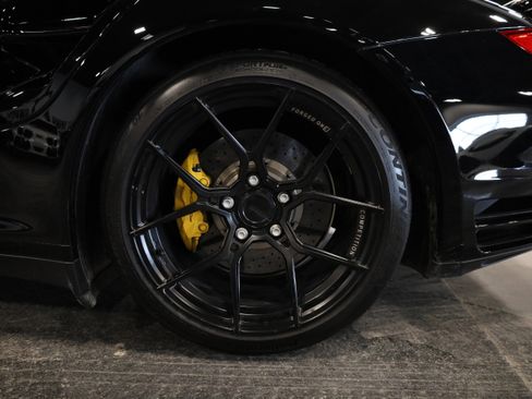 Used 2011 Porsche 911 Turbo image 11