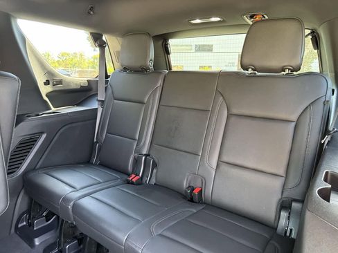 Used 2021 Chevrolet Tahoe LT image 31