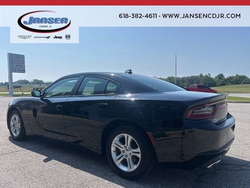 Used 2023 Dodge Charger SXT image 4