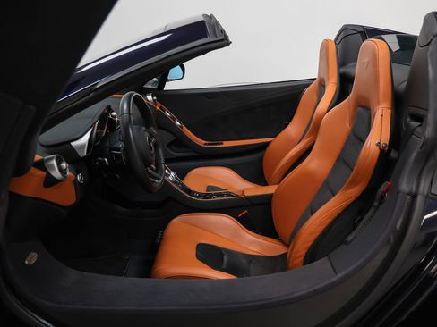 Used 2013 McLaren MP4-12C Spider RWD image 60