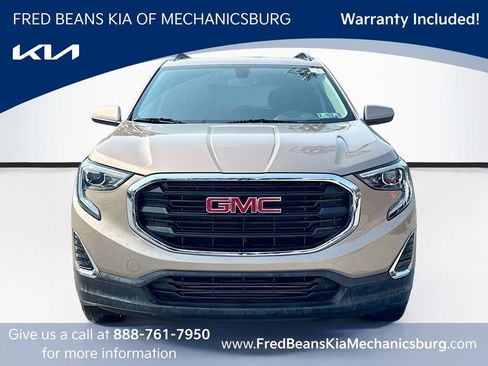 Used 2018 GMC Terrain SLE w/ Driver Convenience Package AWD/4WD image 2